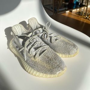 Yeezy Boost 350 v2 Yeshaya